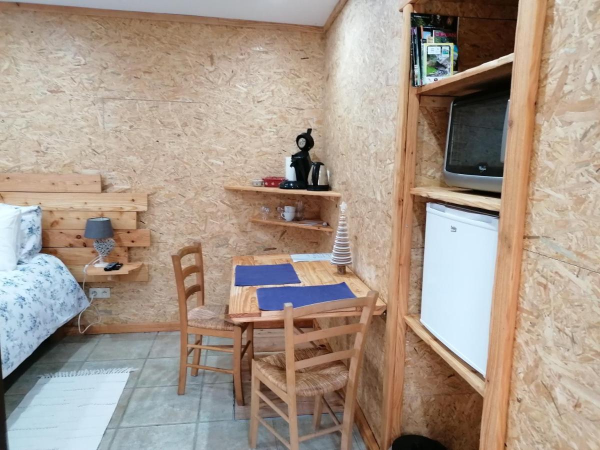 Couettes Et Picotin Bed & Breakfast Durbuy Exterior photo